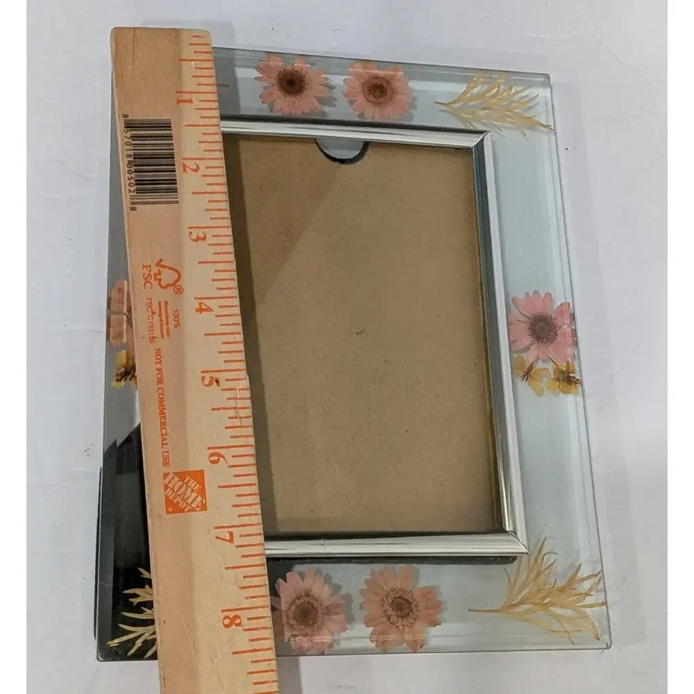 Unbranded vintage pressed